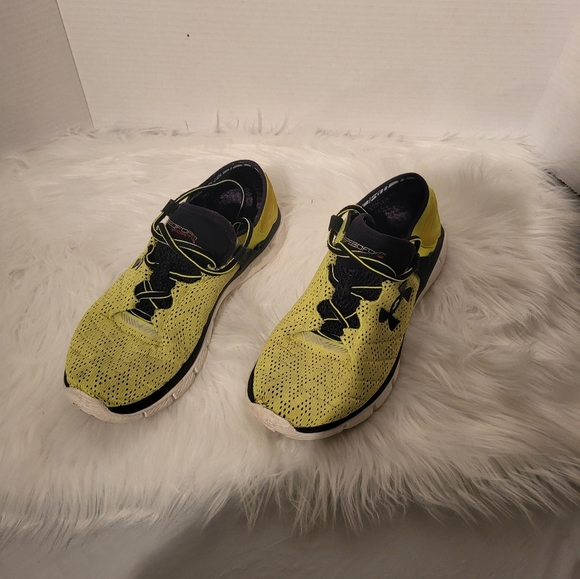 Under Armour Speed Form Fortis Size 7.5 - Picture 1 of 6